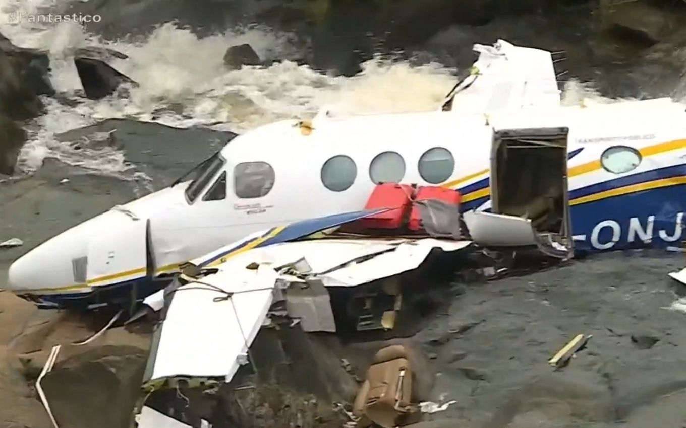 Médico que atendeu vítimas de avião com Marília Mendonça: "Era quase impossível estarem com vida"