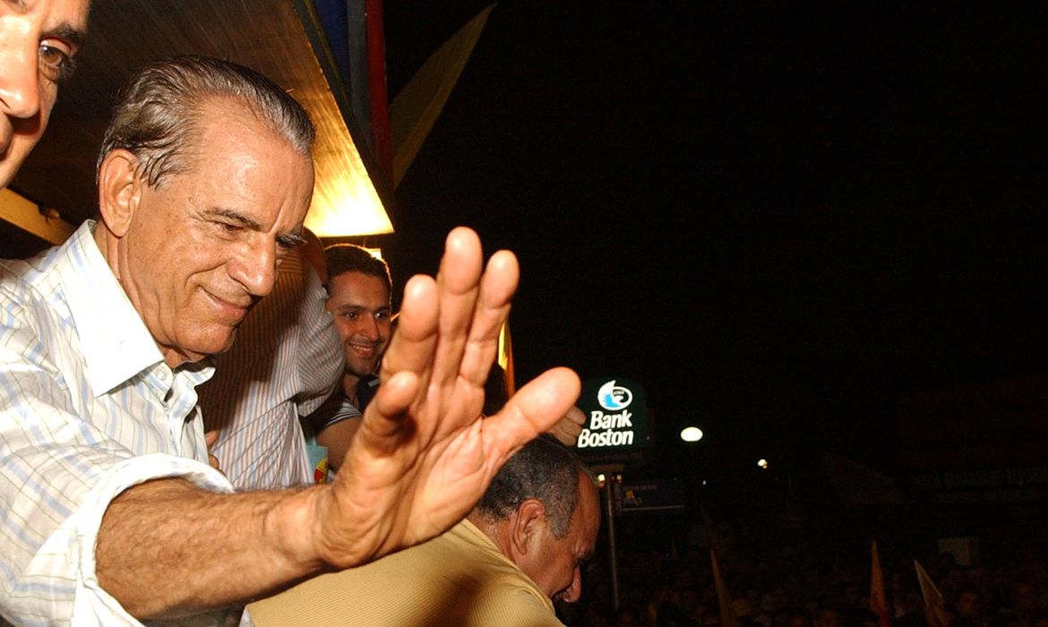 Ex-governador de Goiás, Iris Rezende morre aos 87 anos