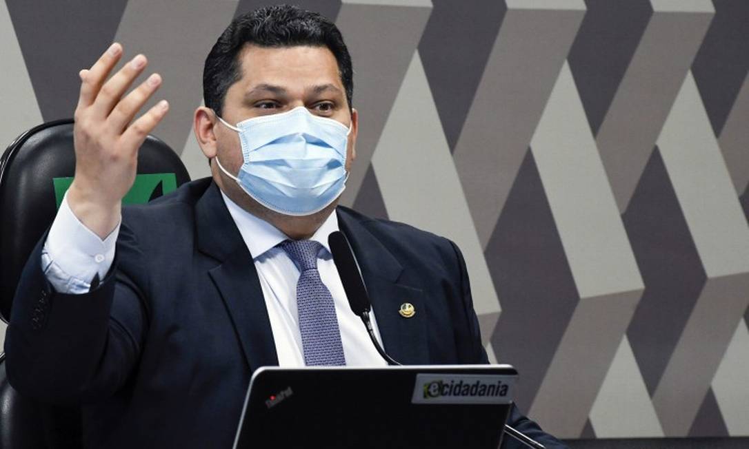 Alcolumbre confirma que sabatina de Mendonça, indicado por Bolsonaro ao STF, ocorrerá na próxima semana