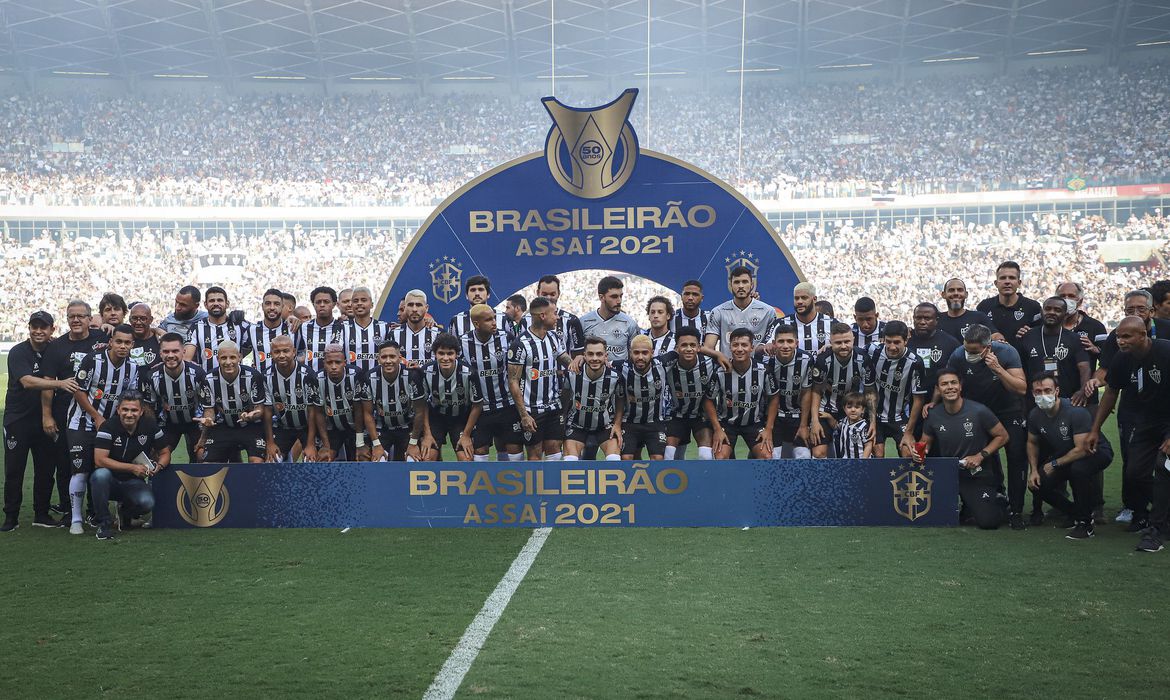 Bahia respira, Grêmio agoniza e Atlético-MG levanta a taça; veja a classificação do Brasileirão