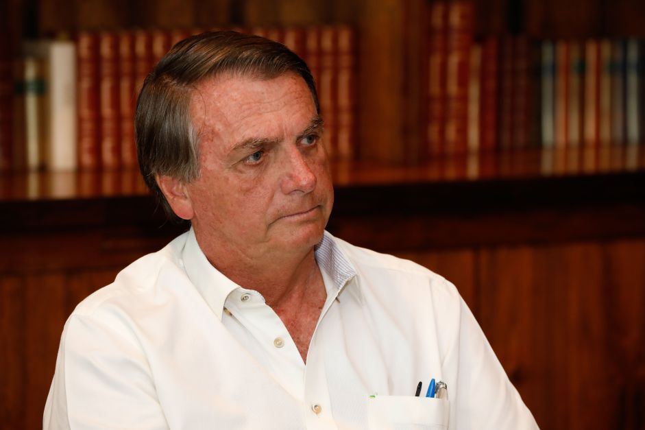 'Não entendo essa gana por vacina', diz Bolsonaro sobre autorização para vacinar crianças