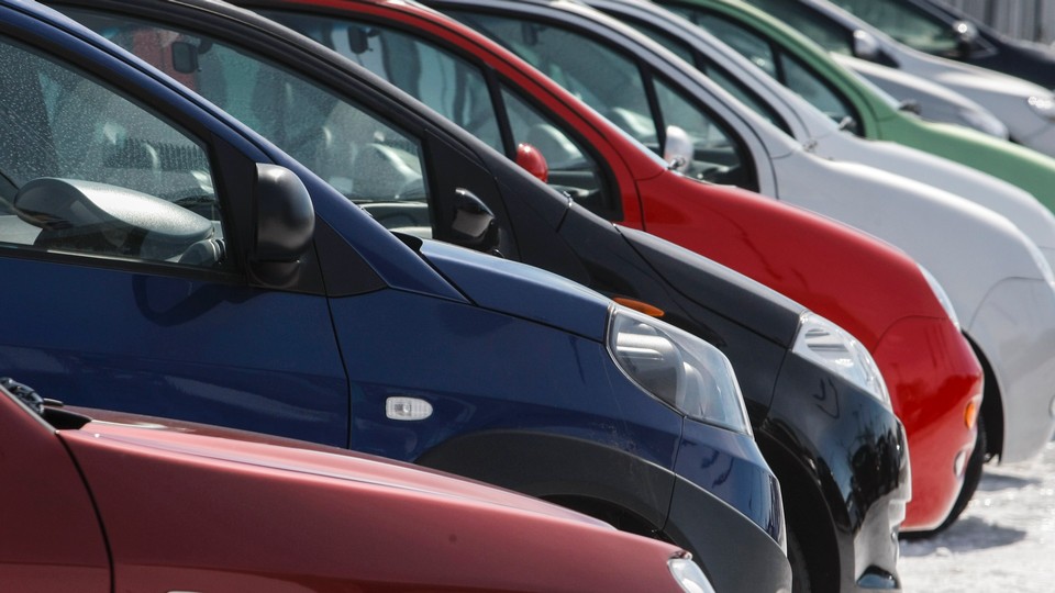 Bolsonaro prorroga isenção de imposto para compra de carro
