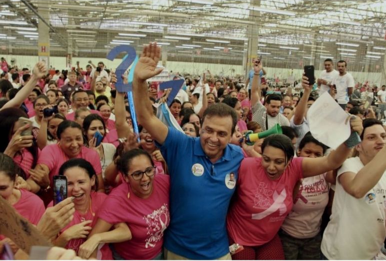 "Esse ano tem", avisa o ex-prefeito de Natal, Carlos Eduardo