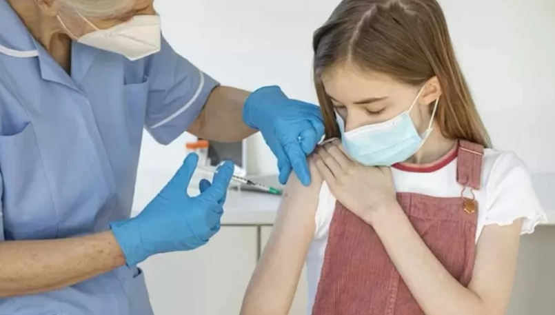 Pfizer antecipa entrega de doses para vacinação infantil