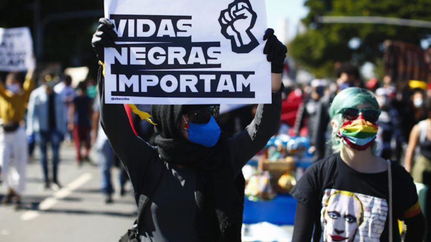 Bolsonaro promulga a Convenção Interamericana contra o racismo