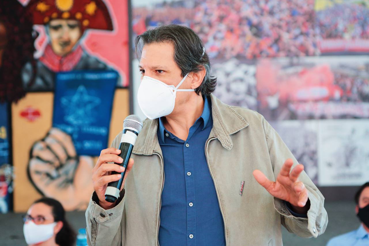 Ex-presidenciável do PT está com Covid-19