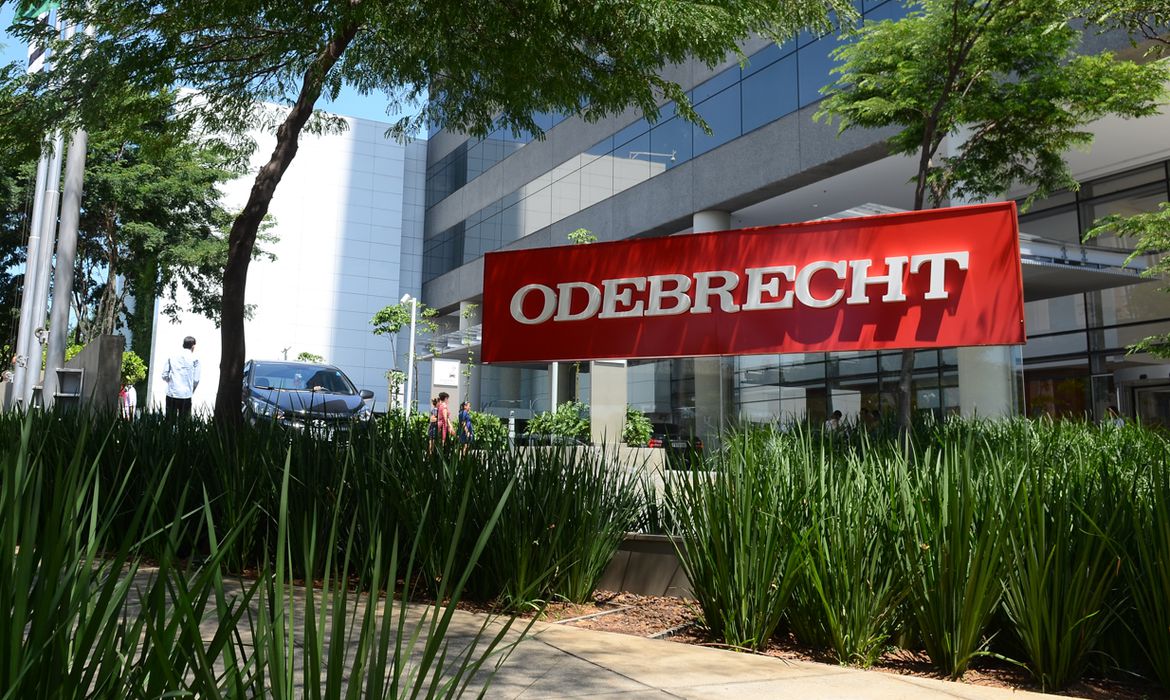Moro: "Quem trabalhou para Odebrecht foi Lula"