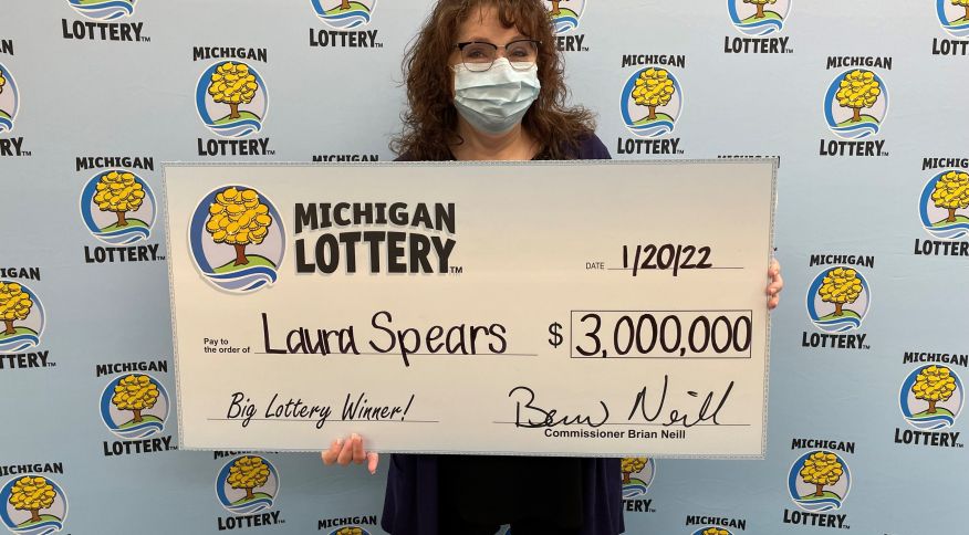 Mulher descobre que ganhou na loteria por email na caixa de spam