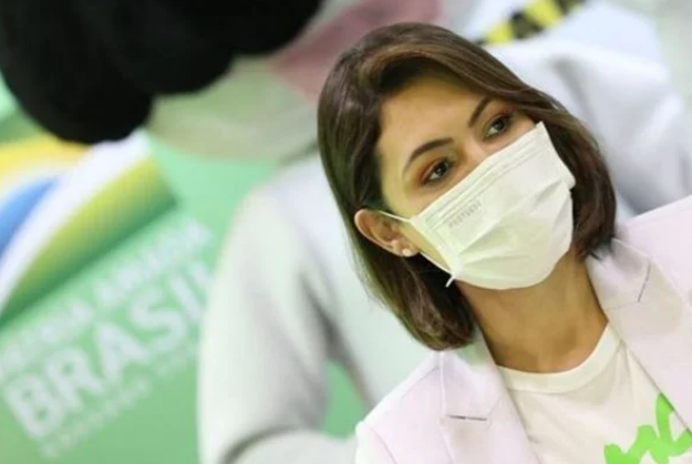MPF arquiva caso sobre supostas interferências de Michelle Bolsonaro na Caixa