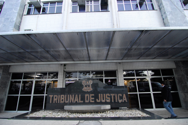 Juiz nega pedido de MP e Defensoria de cancelamento de eventos no RN