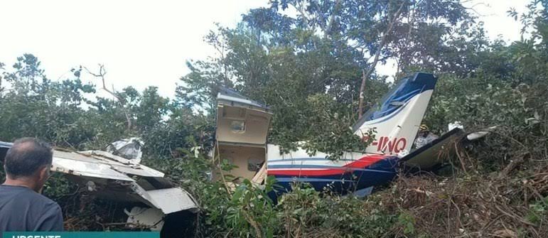 Avião com cinco pessoas cai em fazenda de Nelson Piquet