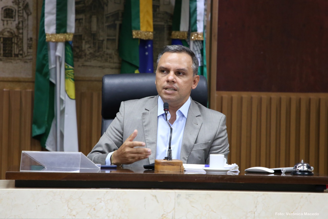 Lei que dá direito a lactantes amamentarem durante concursos é sancionada em Natal