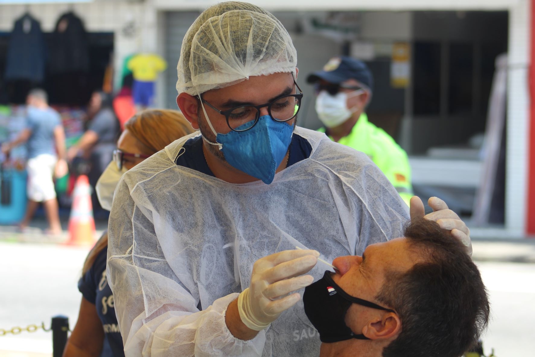 Drive de testagem em Natal fecha no domingo e prorroga funcionamento até a terça-feira (8)
