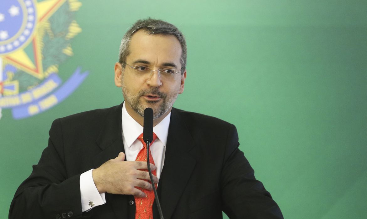 À PF, Weintraub diz que foi Lewandowski quem tentou comprar sua casa