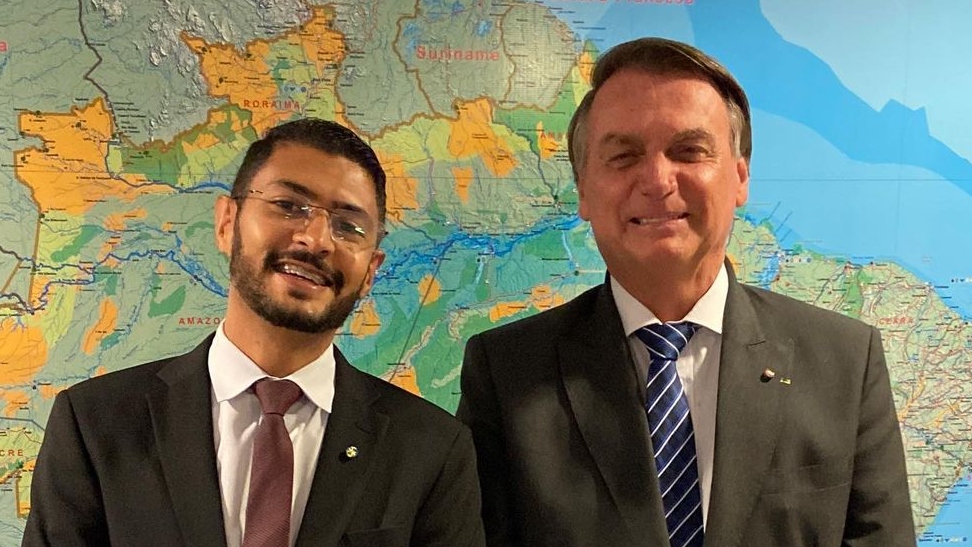 Irmão de Michelle Bolsonaro vai concorrer a deputado federal