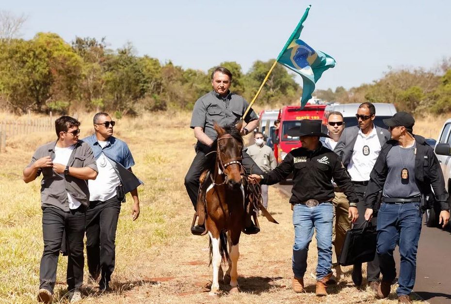 Bolsonaro chegará montado a cavalo para inaugurar transposição do São Francisco no RN