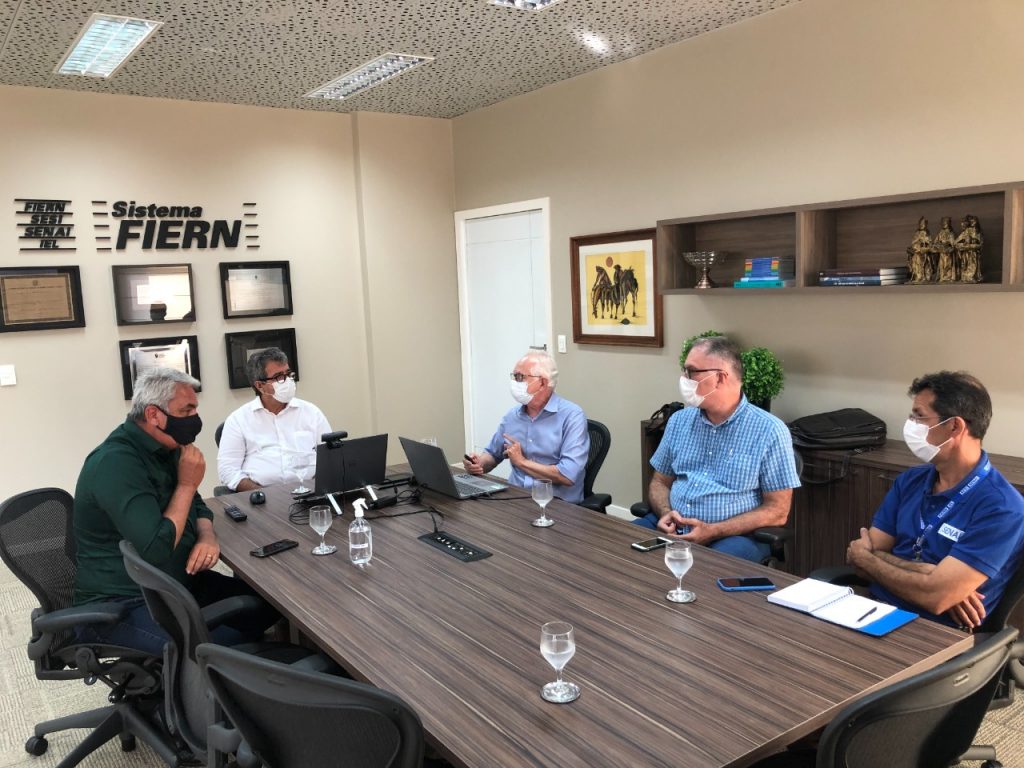 Presidente da FIERN se reúne com APER e ressalta importância da defesa da energia renovável