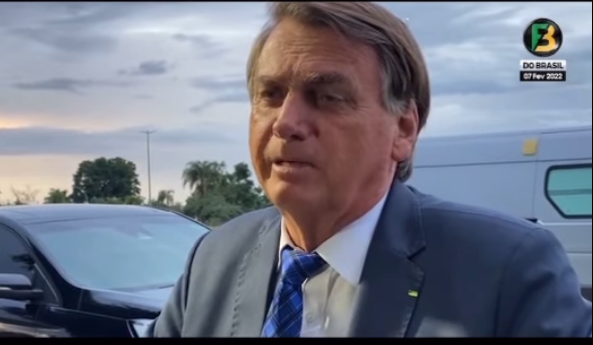 "Quem fala não faz", diz Bolsonaro sobre jovem que sugeriu envenenamento no RN