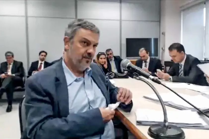 Após liberar para Lula, STF nega desbloqueio de bens de Palocci
