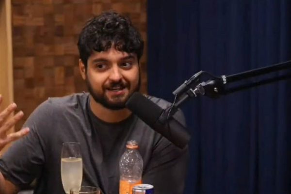 "Eu tava muito bêbado" diz Youtuber após defender criação de partido nazista no Brasil