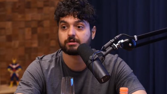 Estúdios Flow anuncia desligamento de Monark, sócio do programa