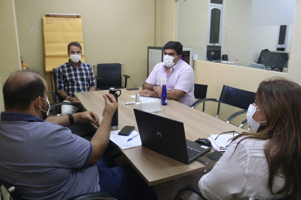 Espaço Empresarial da FIERN e SINDLEITE alinham ações estratégicas para 2022