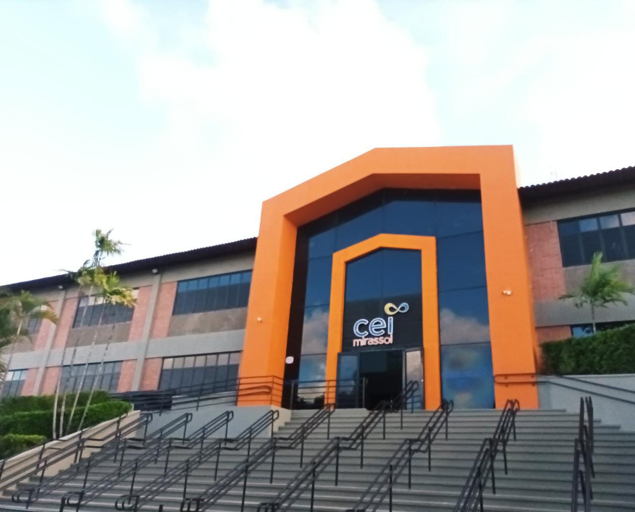 Colégios CEI Mirassol e Zona Sul abrem matrículas para as últimas vagas de 2022