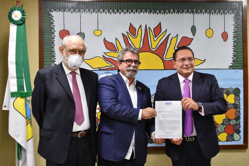 FIERN entrega ao presidente da Assembleia sugestões de alterações no texto da Lei do Gás