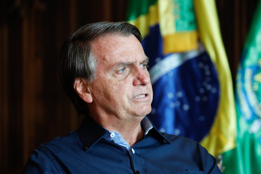 Rússia pede que Bolsonaro faça 5 testes de Covid antes de reunião com Putin