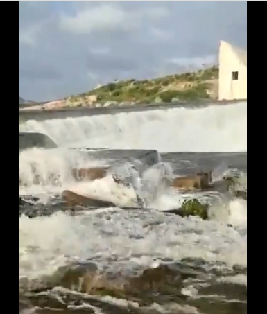 VÍDEO: Com fim da transposição, volume de água impressiona na barragem de Oiticica; assista