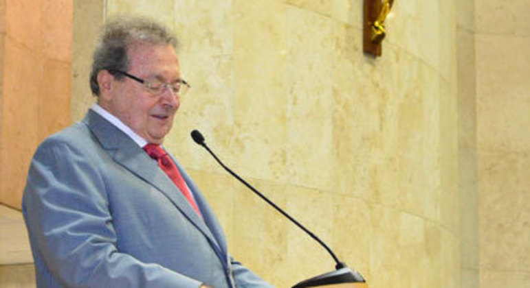 Morre empresário fundador de um dos maiores grupos educacionais do país