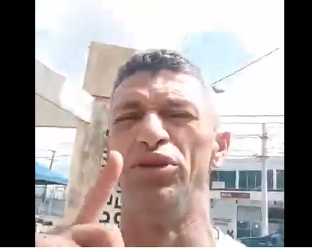VÍDEO: PM filma posto policial para denunciar abandono e flagra homens fumando crack no local