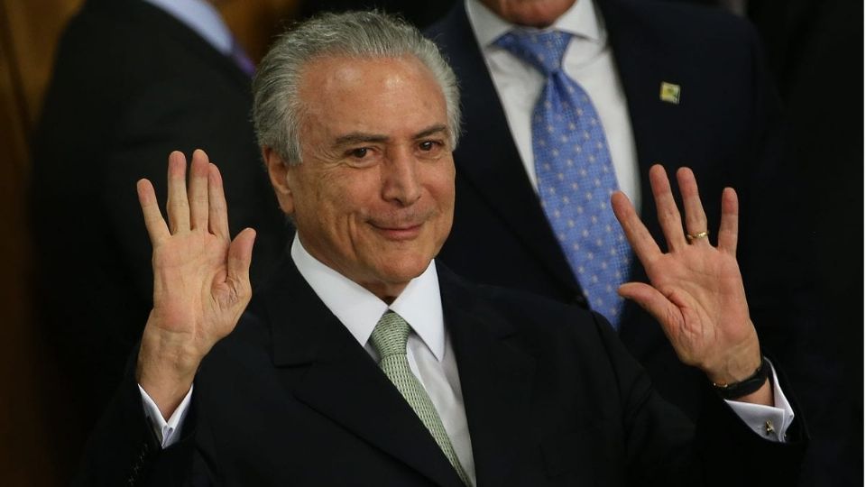 Temer afirma que 'todos pedem' que ele se candidate à Presidência