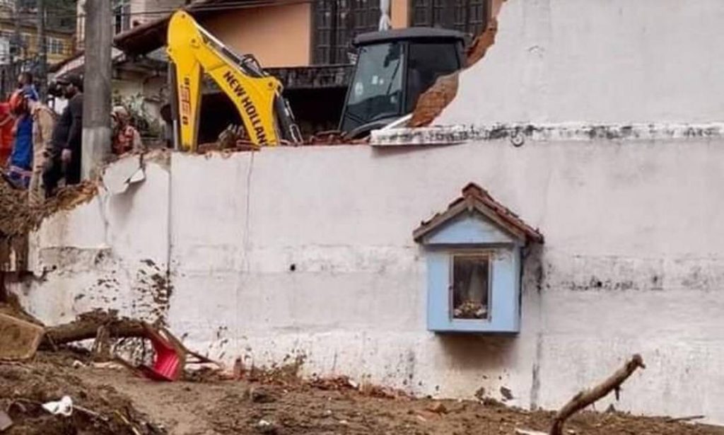 Petrópolis: Imagem de Nossa Senhora das Graças, intacta após deslizamentos, vira símbolo de fé