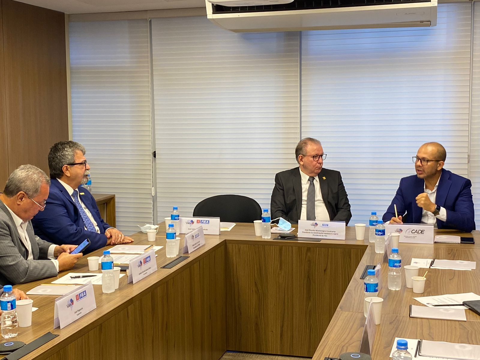 FIERN participa de reunião da Associação Nordeste Forte com presença do presidente do CADE, em Brasília