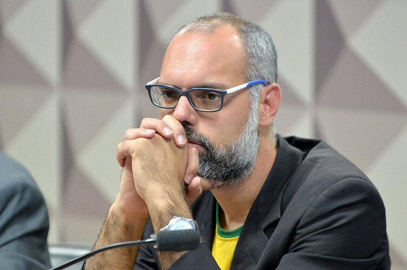 Por ordem do STF, Telegram bloqueia perfis de blogueiro bolsonarista