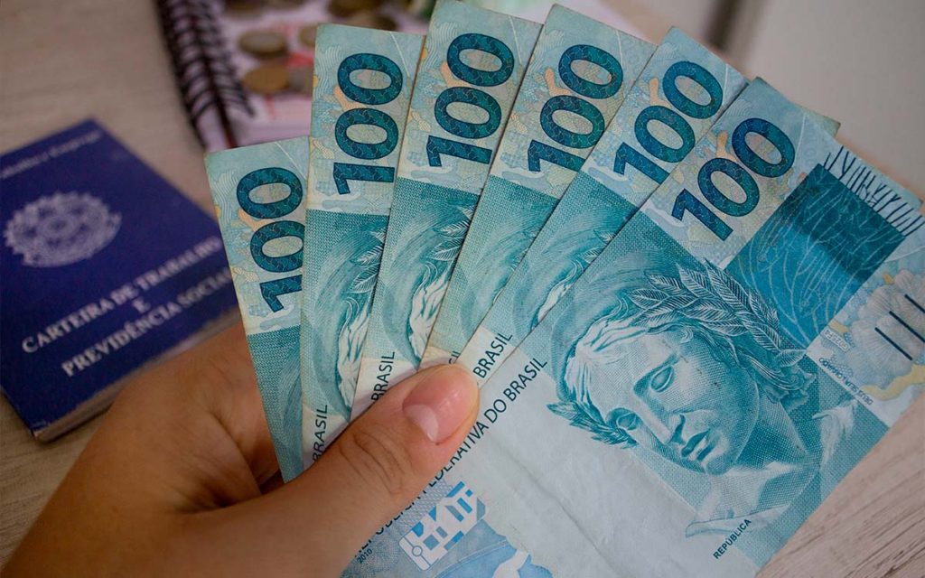 BC começa a pagar nesta segunda (7) quem esqueceu dinheiro nos bancos, veja passo a passo como sacar