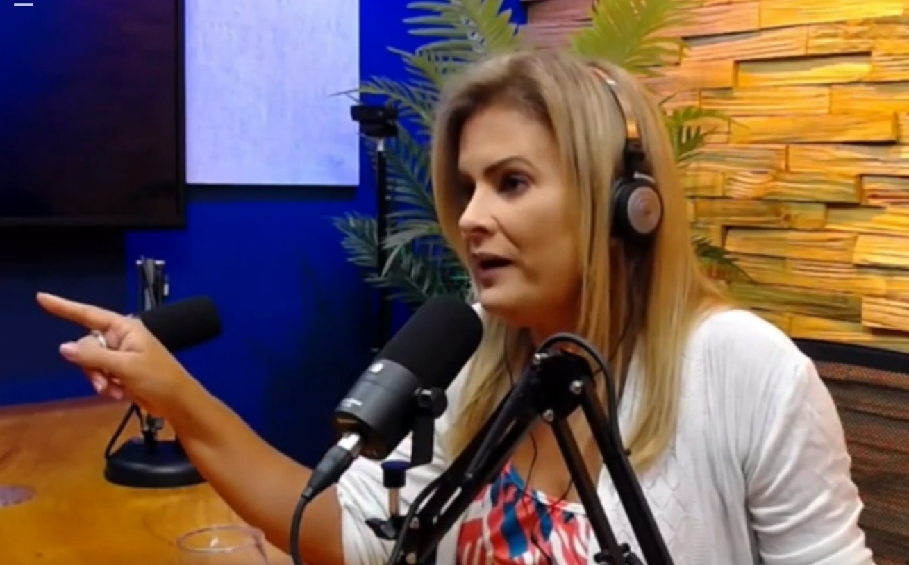 BOMBA: Ex-prefeita de Natal revela que tentou se matar e que sofreu abuso sexual; VEJA VÍDEO