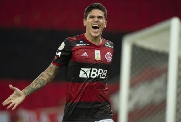Craque do Flamengo teria pedido para ser negociado com o Palmeiras