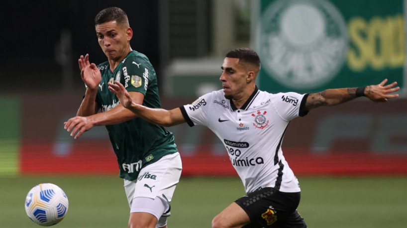 Palmeiras enfrenta o Corinthians em casa, gigante europeu em decisão na Liga Europa; confira os jogos de hoje