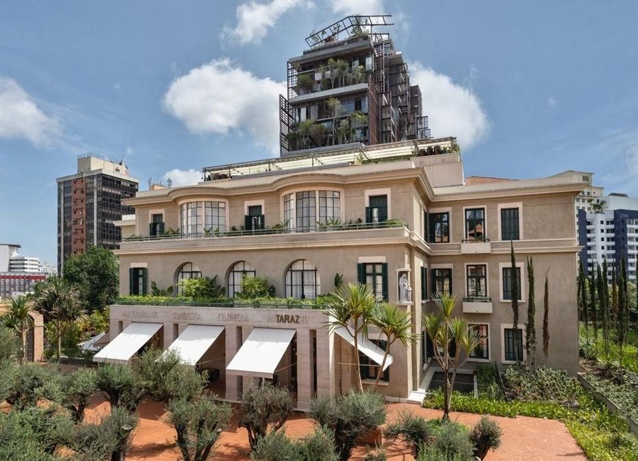 Conheça o novo hotel de ‘ultraluxo’ do Brasil que serve petisco de R$ 4,6 mil e whisky de R$ 13...