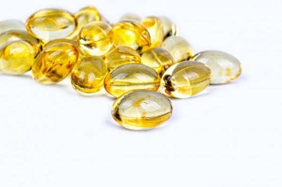Tomar vitamina D diariamente pode reduzir o risco de doenças autoimunes, aponta estudo