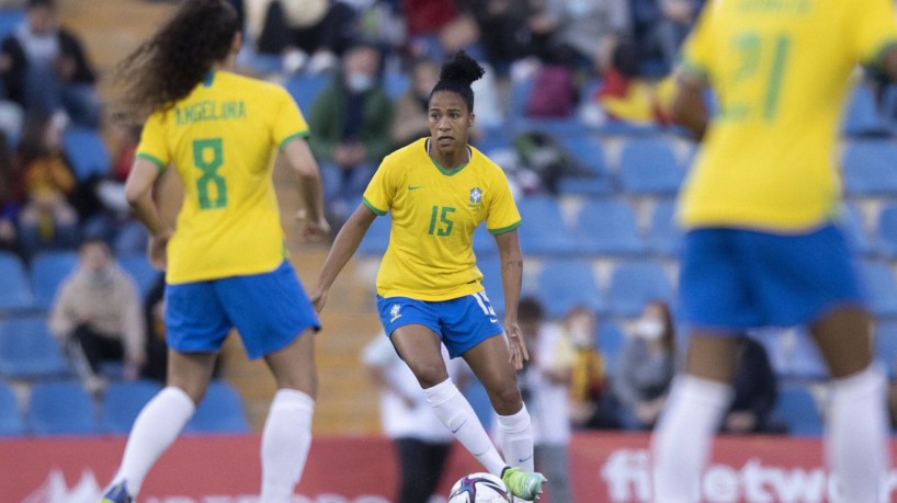 Seleção Feminina joga amistoso com transmissão na TV, Brasileirão; confira os jogos de hoje