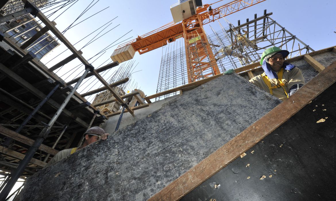 Justiça condena construtora em rescisão contratual no RN