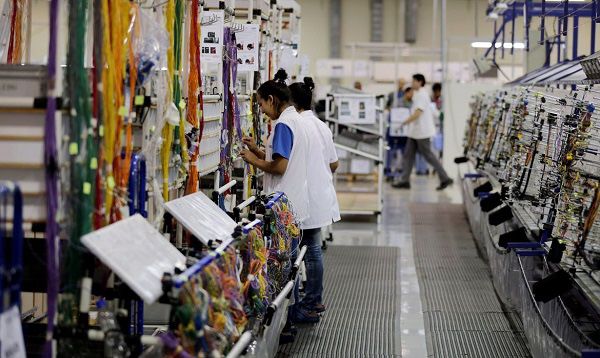 Confiança empresarial cresce em 19 dos 29 setores industriais, diz CNI