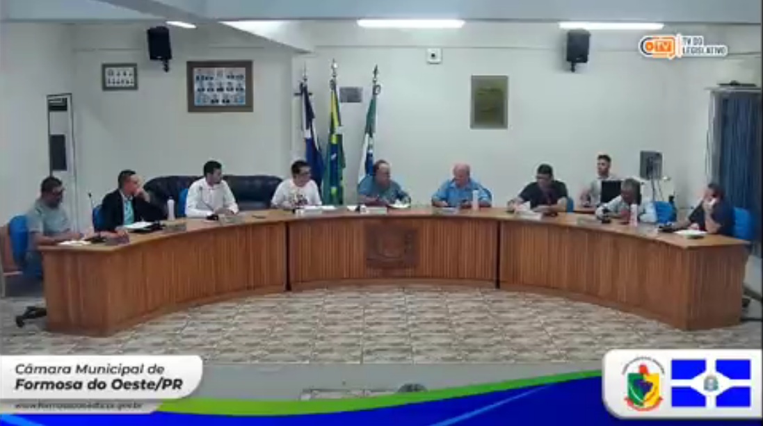 VÍDEO: Vereador abandona sessão para compromisso ‘com pessoal do truco’