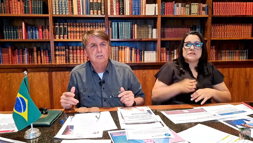 Bolsonaro diz TSE deve atender às Forças Armadas “para o bem de todos”