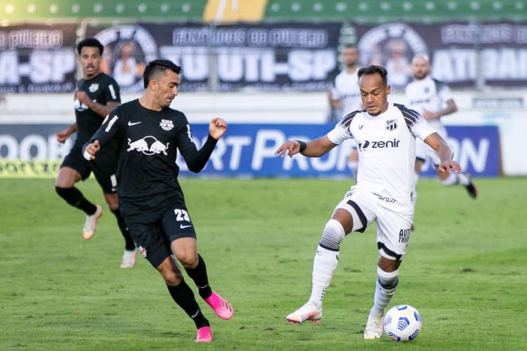 Campeão em campo na Série A, gigantes na B, América-RN e brasileiros na Europa; confira jogos de hoje e onde...