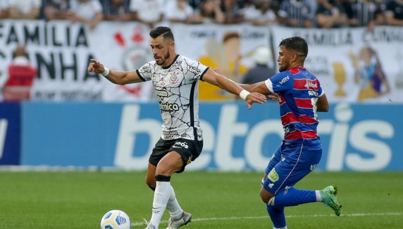 Fla na Copa do Brasil; Flu e Corinthians no Brasileirão e campeonatos internacionais; veja jogos de hoje e onde assistir