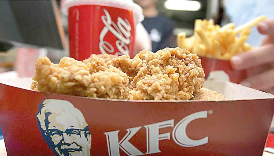 Concorrentes provocam McDonald's e Burger King após polêmica de sanduíches com aroma